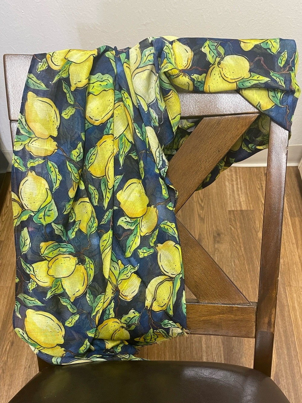 Patricia Nash Scarf Positano Limon Print Yellow Navy Blue NWT One Size